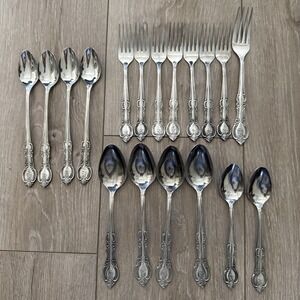Marseilles‎ Japan Stainless Flatware Floral 18 Pieces Spoons Forks Knives